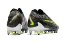 Chuteira Campo Nike Phantom GX DF SG - Trava Fixa Elite + Brindes Exclusivos