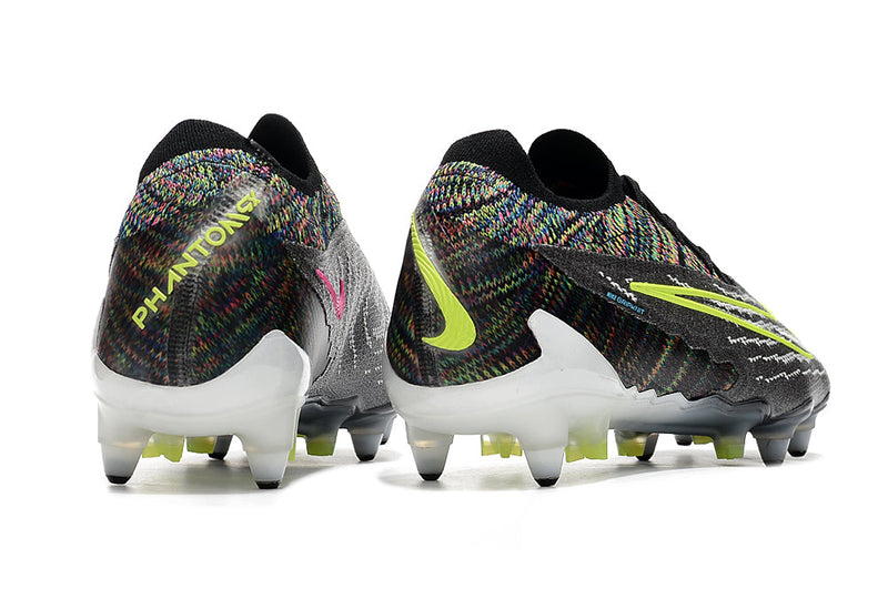 Chuteira Campo Nike Phantom GX DF SG - Trava Fixa Elite + Brindes Exclusivos